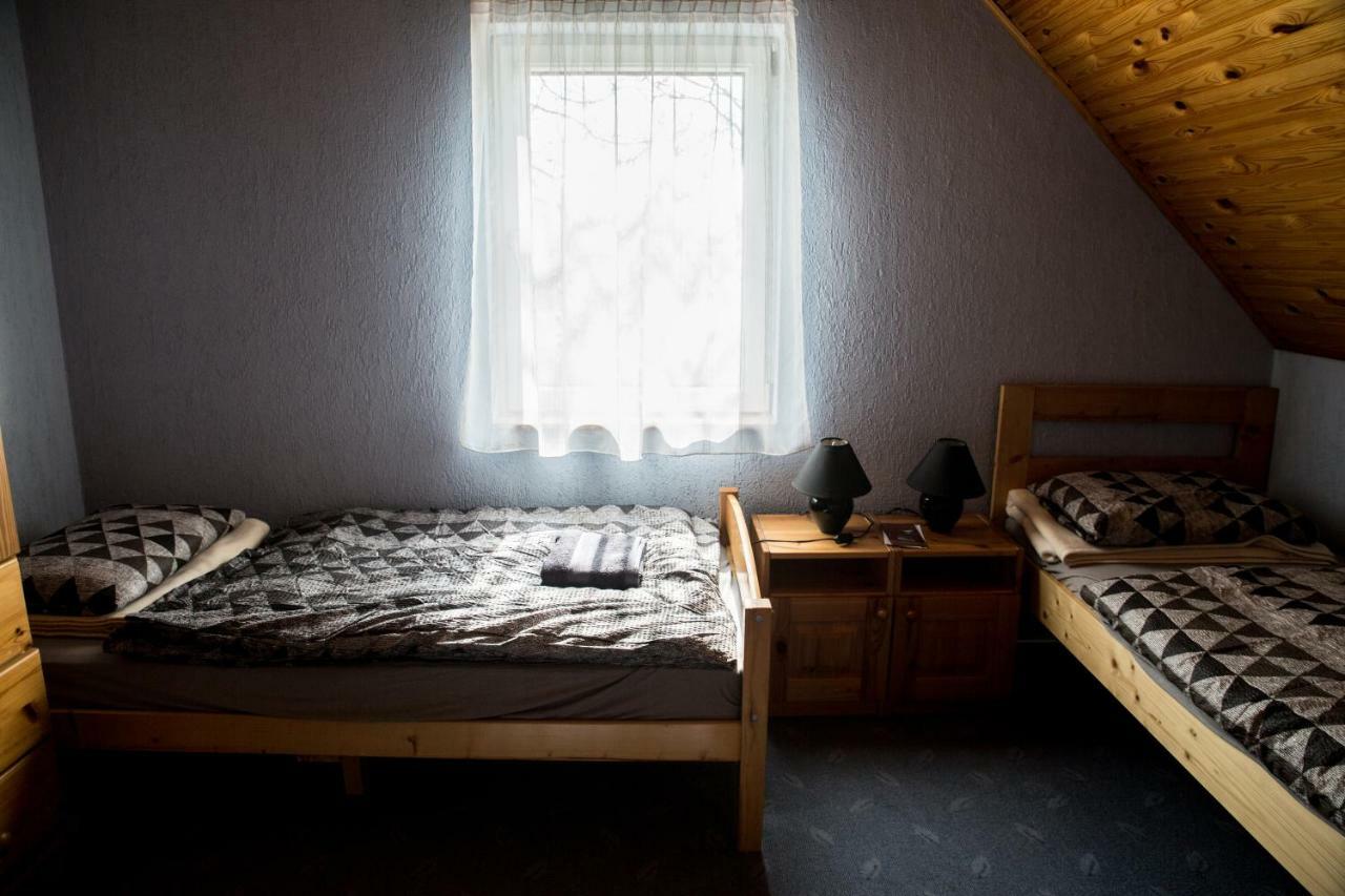 Berger Pince-Vendeghaz, Hajosi Pincek Hotel Bagian luar foto