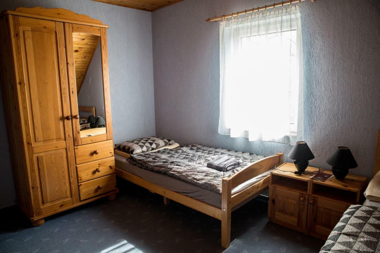 Berger Pince-Vendeghaz, Hajosi Pincek Hotel Bagian luar foto